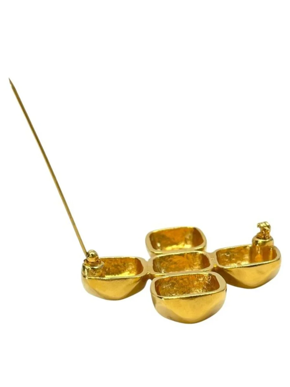 Chanel Vintage Brooch 98 Metal Gold
